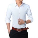 Camicia a manica lunga da uomo primavera e autunno camicia da uomo manica lunga aderente da uomo stile coreano stile giovanile tinta unita Camicia da uomo cardigan all'ingrosso - immagine 5