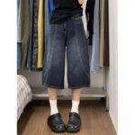 Pantaloni a mezza gamba larghi larghi larghi stile americano jeans cropped blu scuro da donna 2025 nuovi pantaloni estivi di grande taglia larghi