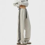 Pantaloni a tre barre primavera 2025 nuovi pantaloni pesanti americani retrò alla moda pantaloni casual lisci alla moda - immagine 7